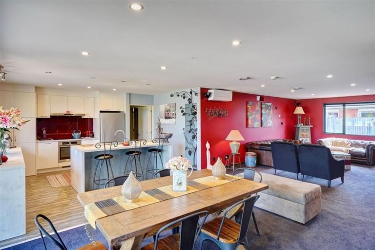 Photo of property in 20 Baltic Place, Northwood, Christchurch, 8051