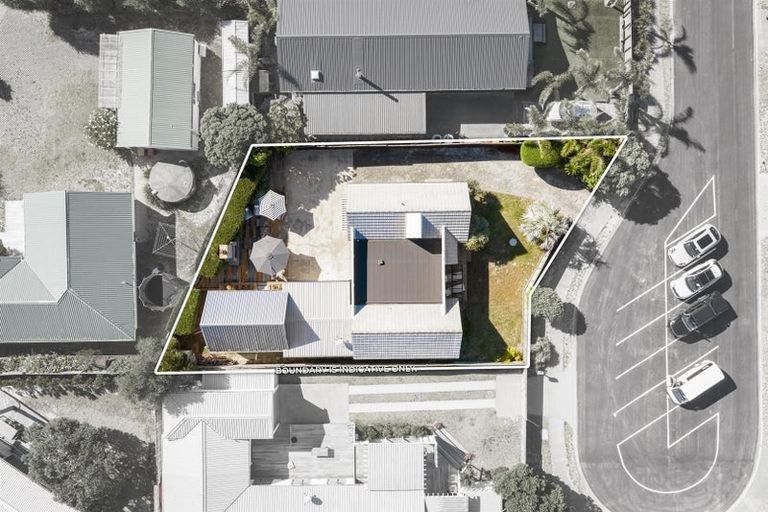 Photo of property in 28 Success Court, Omaha, 0986