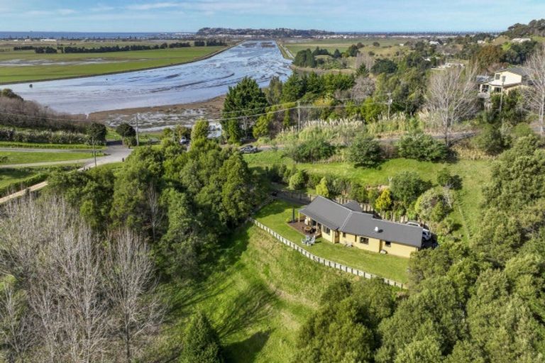 Photo of property in 121 Ballantyne Road, Poraiti, Napier, 4182
