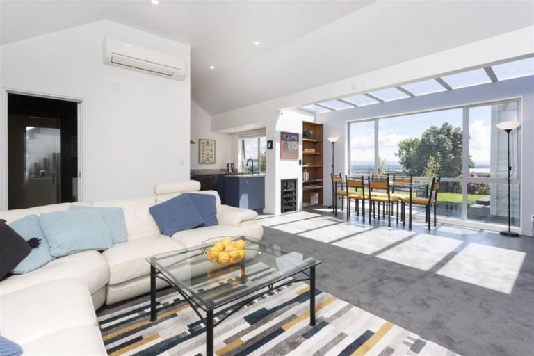 Photo of property in 147 Soleares Avenue, Mount Pleasant, Christchurch, 8081