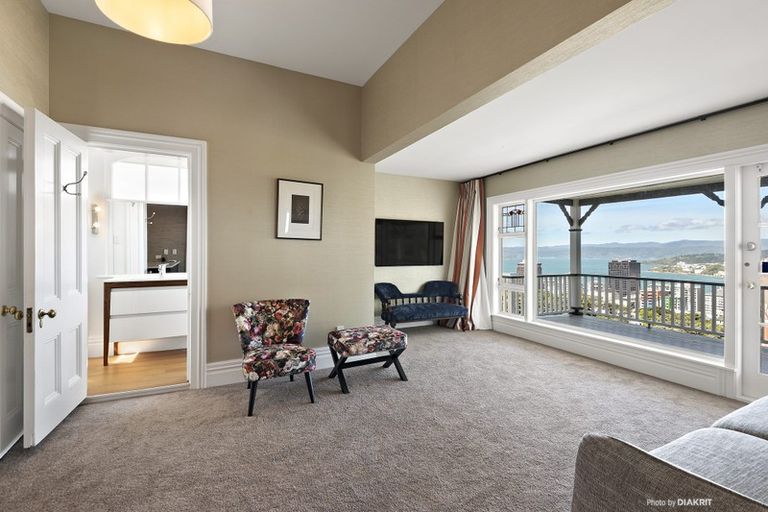 Photo of property in 47 Rawhiti Terrace, Kelburn, Wellington, 6012