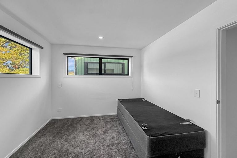 Photo of property in 5/6 Victoria Street, Ebdentown, Upper Hutt, 5018