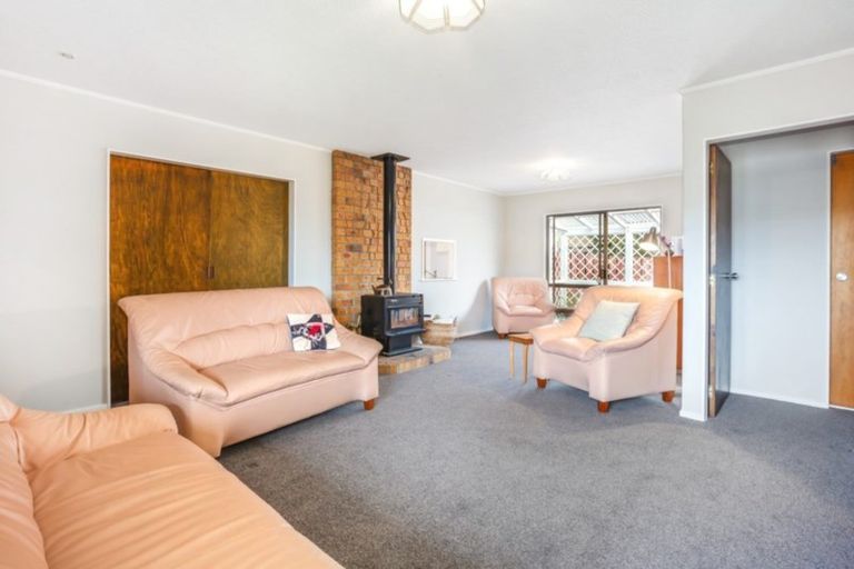 Photo of property in 58 Bodmin Terrace, Camborne, Porirua, 5026