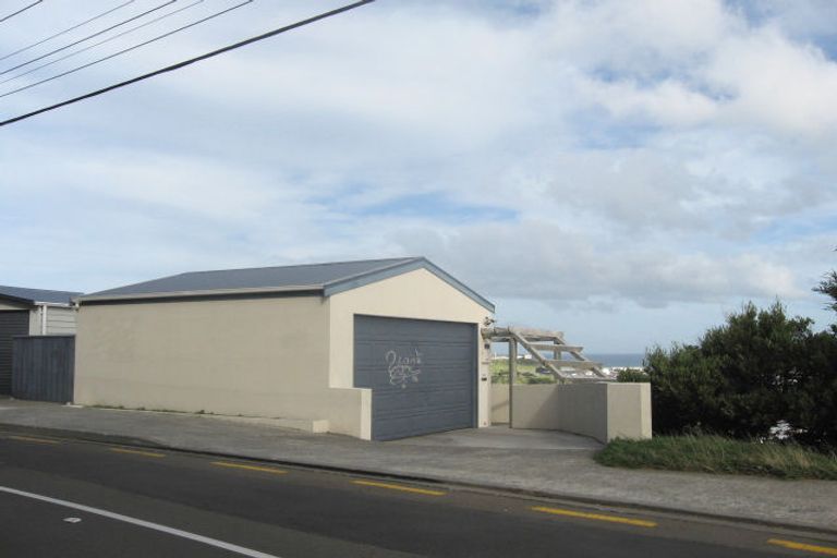 Photo of property in 138 Townsend Road, Miramar, Wellington, 6022