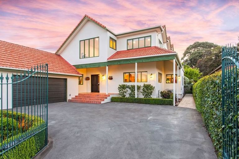 Photo of property in 31 Thornycroft Street, Fendalton, Christchurch, 8052