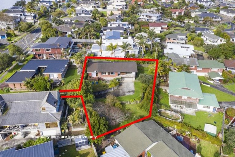 Photo of property in 23 Clovelly Road, Bucklands Beach, Auckland, 2012