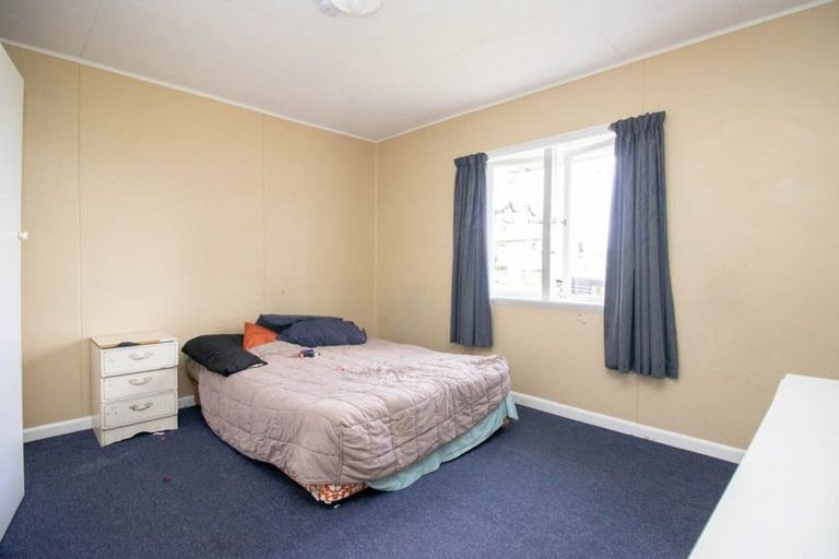 Photo of property in 2 Miller Avenue, Paeroa, 3600