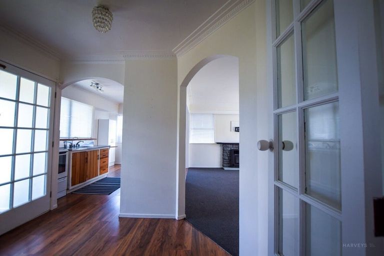 Photo of property in 67 Barrys Road, Glendene, Auckland, 0602