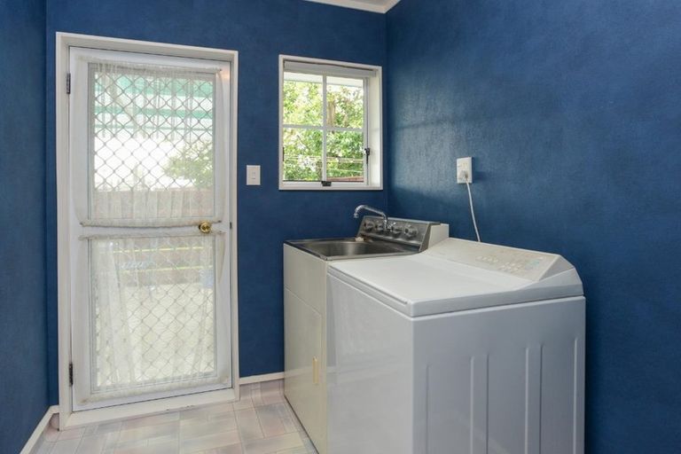 Photo of property in 46b Hetley Crescent, Taradale, Napier, 4112