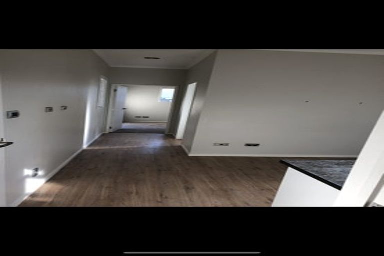 Photo of property in 22 Carrickdawson Drive, Flat Bush, Auckland, 2019