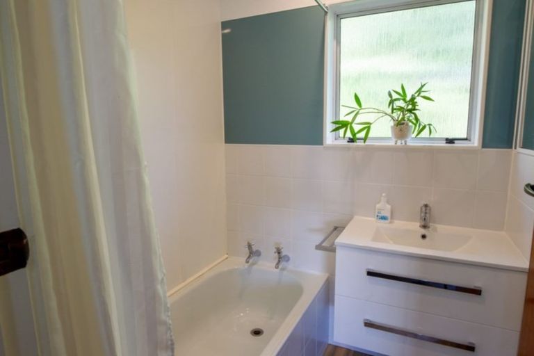 Photo of property in 2/13 Tui Glen Road, Atawhai, Nelson, 7010