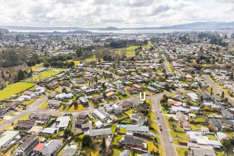 Photo of property in 19 Tawavale Street, Pukehangi, Rotorua, 3015