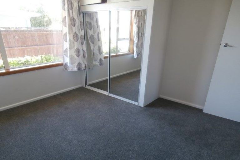 Photo of property in 8 Sylvia Street, Parklands, Christchurch, 8083