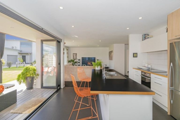 Photo of property in 3 Debenham Drive, Whitianga, 3510