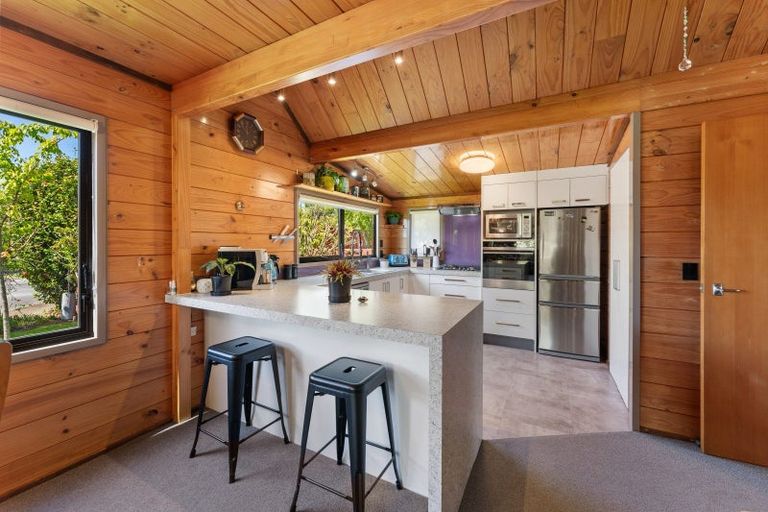 Photo of property in 13 Knights Grove, Otaki, 5512