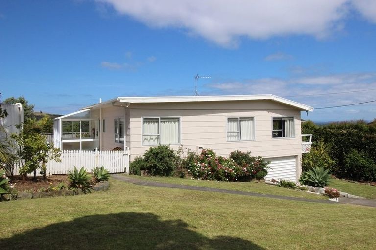 Photo of property in 54 Everard Avenue, Army Bay, Whangaparaoa, 0930