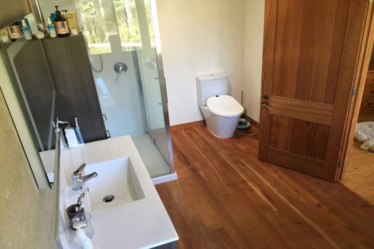 Photo of property in 117 Worrall Road, Kumeu, 0891