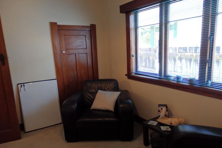 Photo of property in 98 Rifle Range Road, Dinsdale, Hamilton, 3204