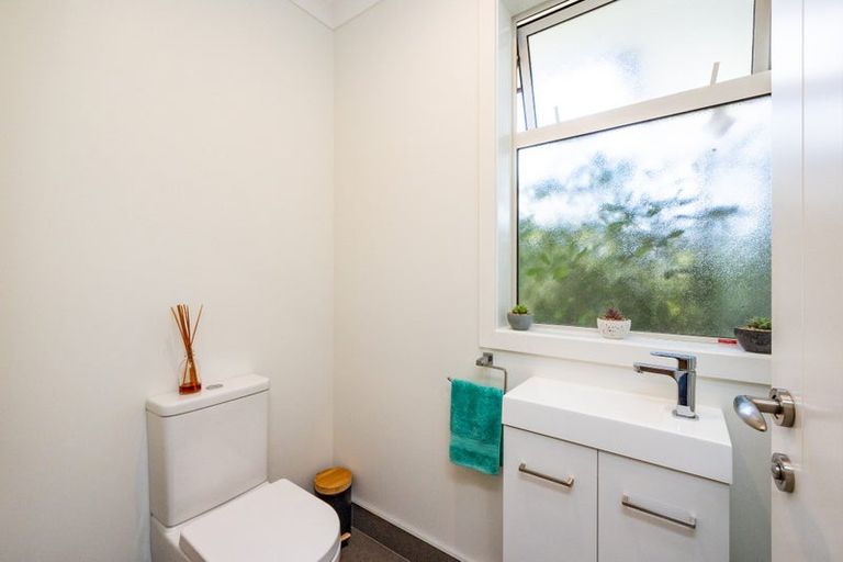 Photo of property in 7a Weber Place, Roslyn, Palmerston North, 4414