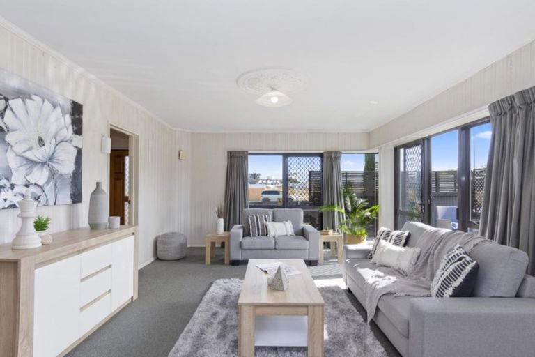 Photo of property in 395 Maunganui Road, Mount Maunganui, 3116