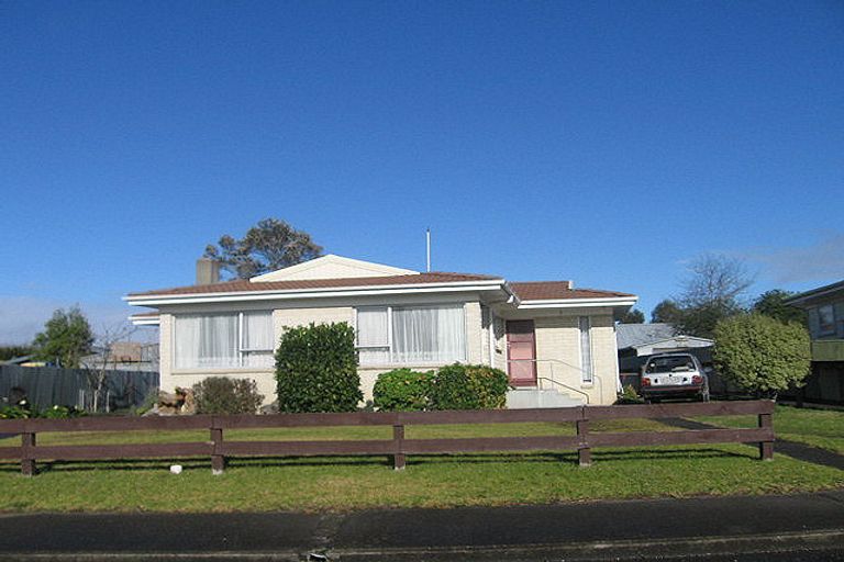 Photo of property in 103 Dundee Drive, Flaxmere, Hastings, 4120