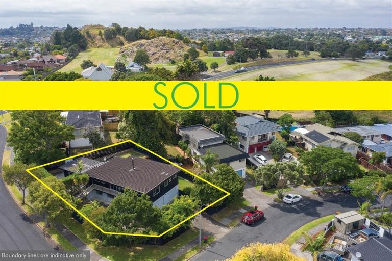 Photo of property in 6 Himalaya Drive, Half Moon Bay, Auckland, 2012