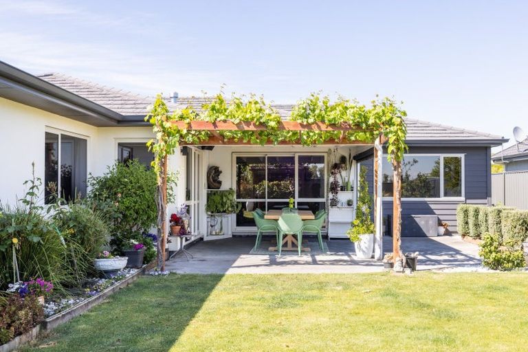 Photo of property in 24 Pelorus Avenue, Poraiti, Napier, 4112