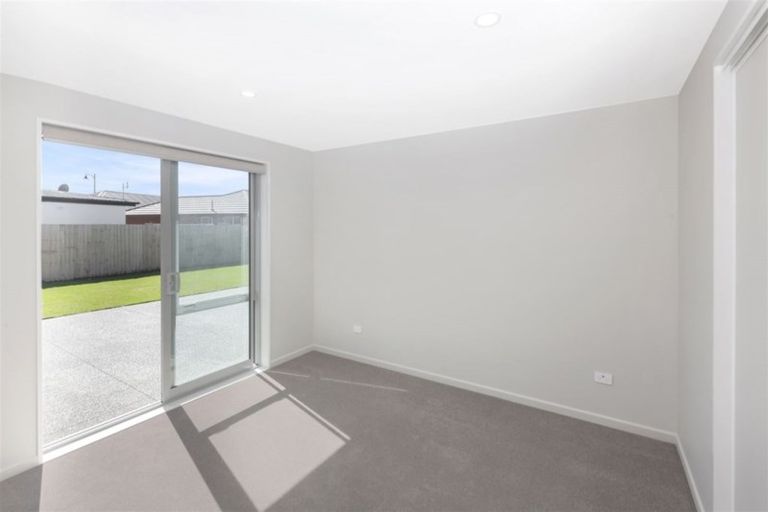 Photo of property in 3 Ciaran Close, Broomfield, Christchurch, 8042