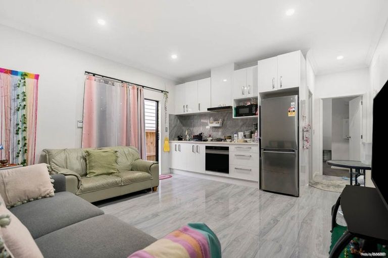 Photo of property in 98 Tir Conaill Avenue, Flat Bush, Auckland, 2019