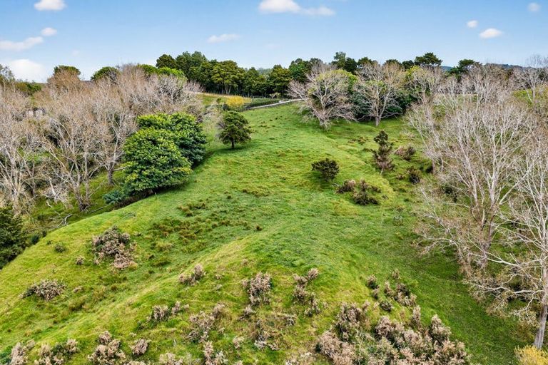 Photo of property in 102b James Road, Maungaturoto, 0587