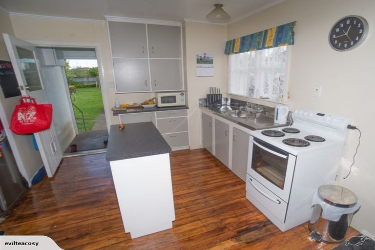 Photo of property in 77 Totara Street, Tawhero, Whanganui, 4501