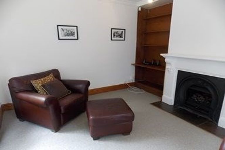 Photo of property in 19 Ascot Street, Thorndon, Wellington, 6011