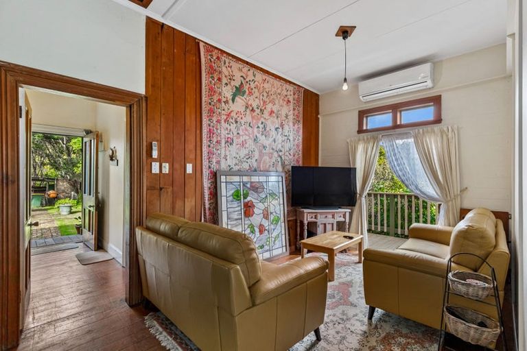 Photo of property in 41 Te Henga Road, Waitakere, Auckland, 0781