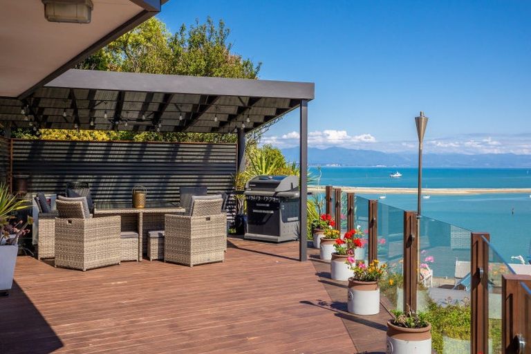 Photo of property in 68 Queens Road, Stepneyville, Nelson, 7010