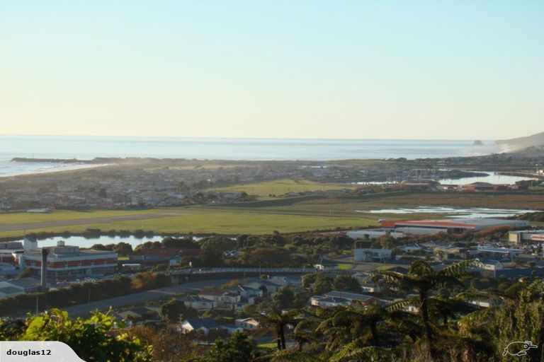 Photo of property in 42 Arnott Heights, Greymouth, 7805
