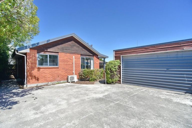 Photo of property in 8a Bass Street, Woolston, Christchurch, 8062