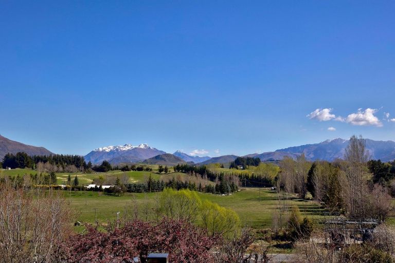 Photo of property in 65 Cotter Avenue, Arrowtown, 9302