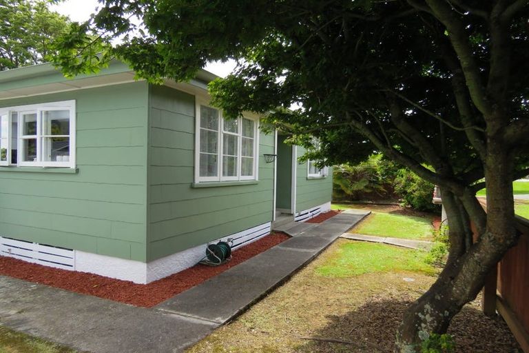 Photo of property in 100 Buller Road, Reefton, 7830