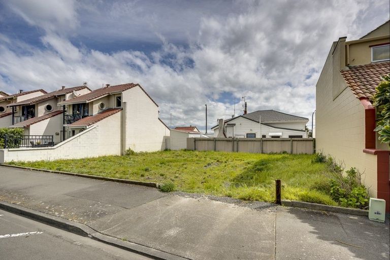 Photo of property in 511 Marine Parade, Napier South, Napier, 4110