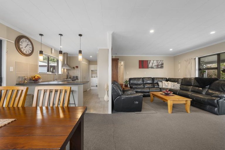 Photo of property in 44a Dixon Avenue, Hawera, 4610