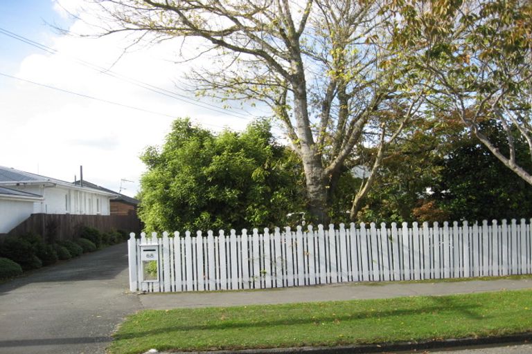 Photo of property in 2/68 Hounslow Street, Ilam, Christchurch, 8041