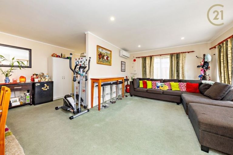 Photo of property in 14 Margarita Rise, Pukekohe, 2120