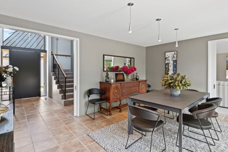 Photo of property in 8 Springvale Gardens, Harewood, Christchurch, 8051