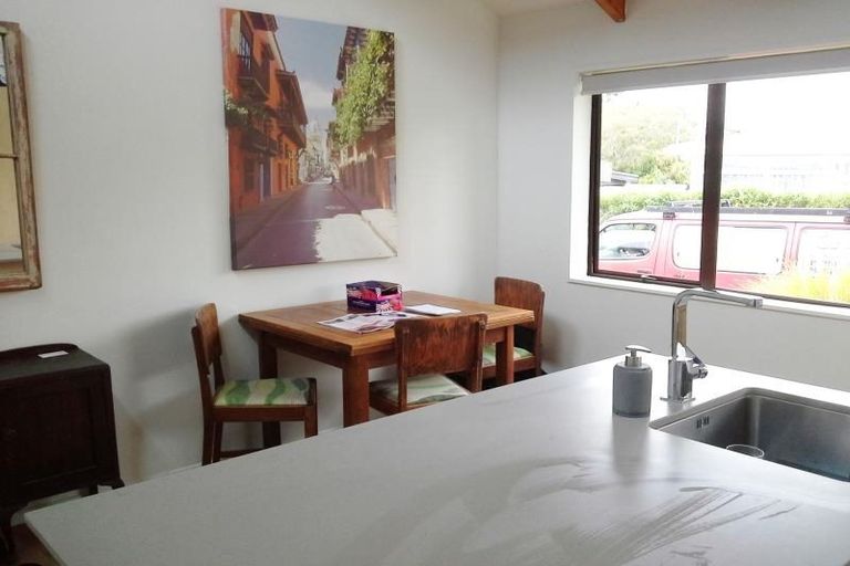 Photo of property in 259 Huatoki Street, Upper Vogeltown, New Plymouth, 4310