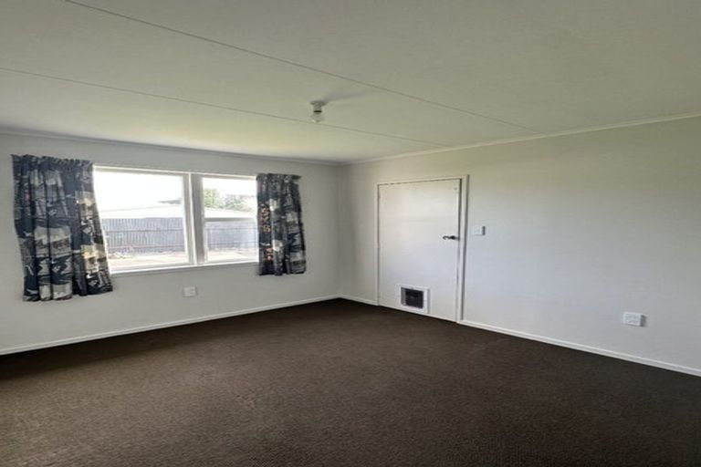 Photo of property in 77 Sunderland Drive, Flaxmere, Hastings, 4120