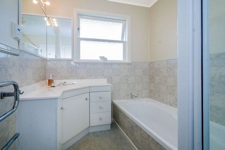 Photo of property in 131 Taita Drive, Avalon, Lower Hutt, 5011