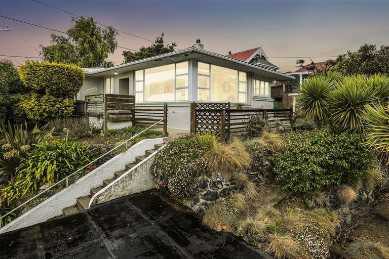Photo of property in 369 South Road, Caversham, Dunedin, 9012