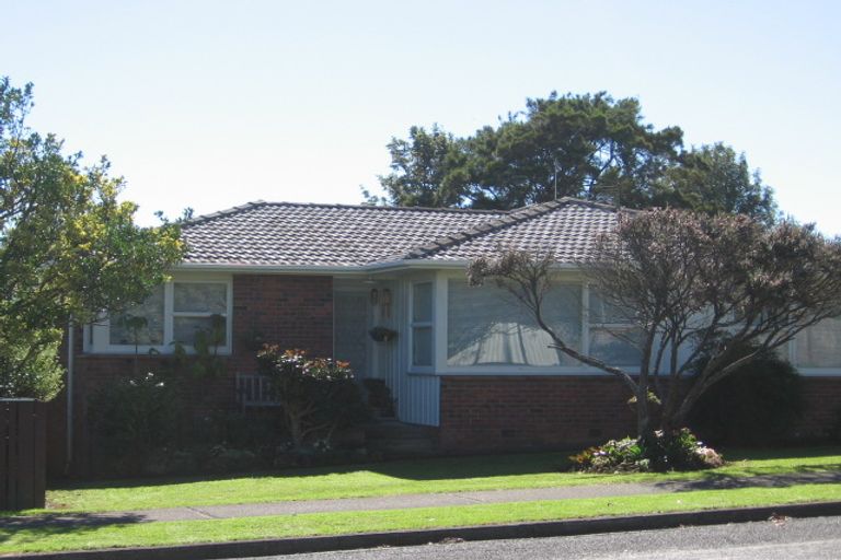 Photo of property in 86 Gills Road, Bucklands Beach, Auckland, 2014