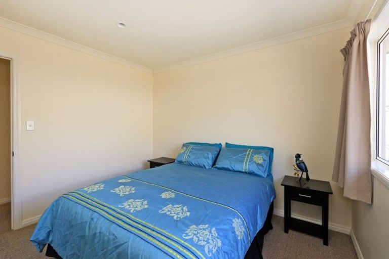 Photo of property in 8 Chenin Place, Greenmeadows, Napier, 4112