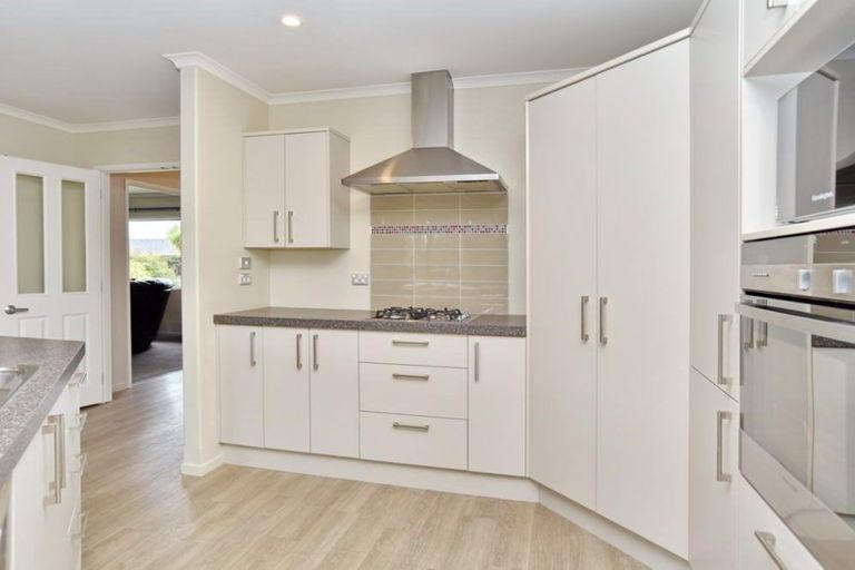 Photo of property in 5 Pipiri Street, Pegasus, 7612